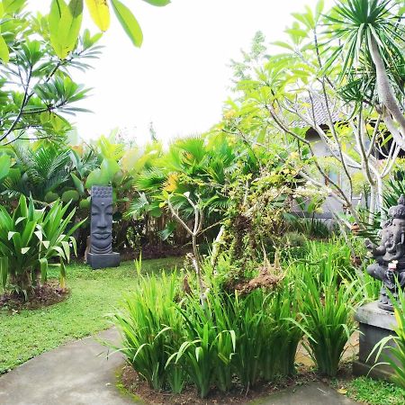 Kanda Homestay 시데멘 외부 사진