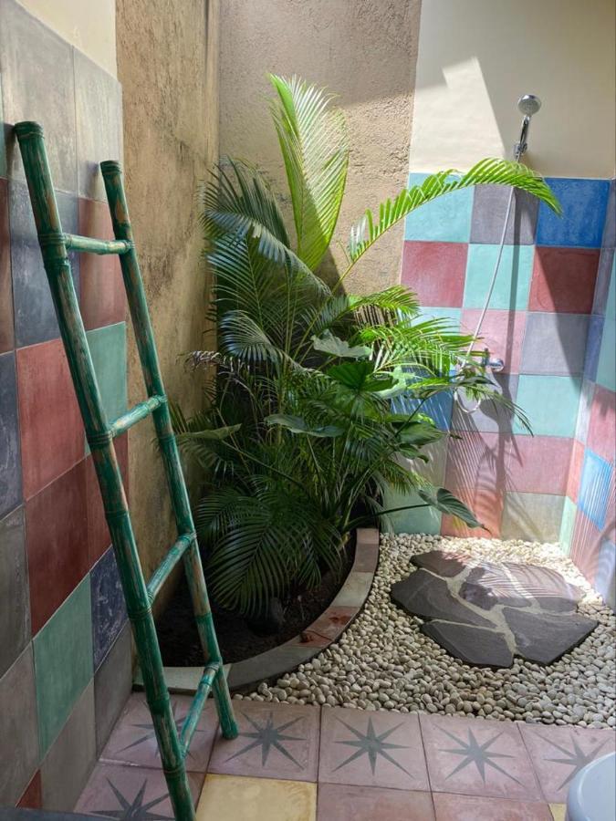 Kanda Homestay 시데멘 외부 사진