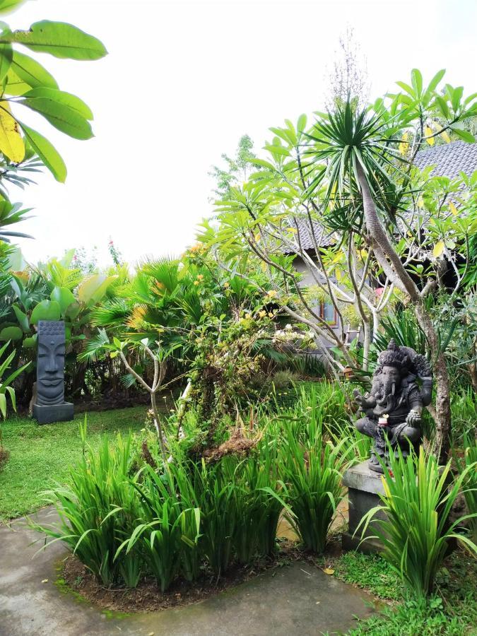 Kanda Homestay 시데멘 외부 사진
